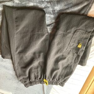 Wonder wink scrub bottoms